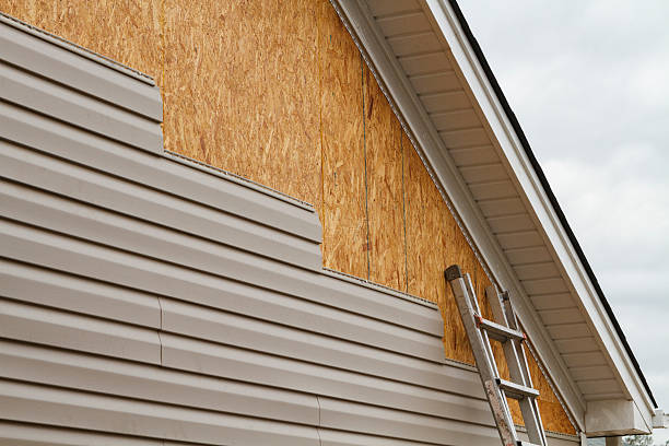 24/7 Emergency Vinyl Siding experts in Yellow Springs, OH